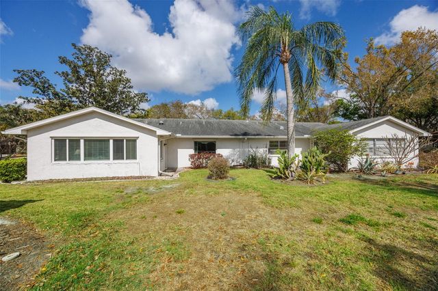 2004 HALIDOM WAY, Sun City Center, FL 33573