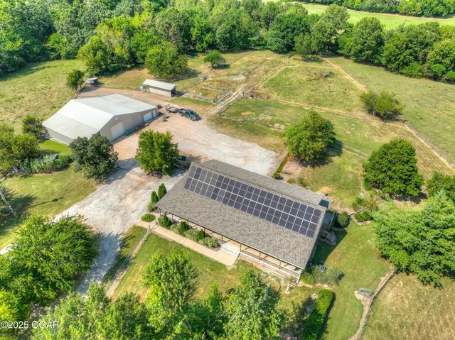 19024 State Hwy HH, Neosho, MO 64850