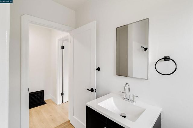 1435 Broadway st, Vallejo, CA 94590