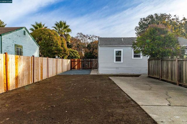 1435 Broadway st, Vallejo, CA 94590