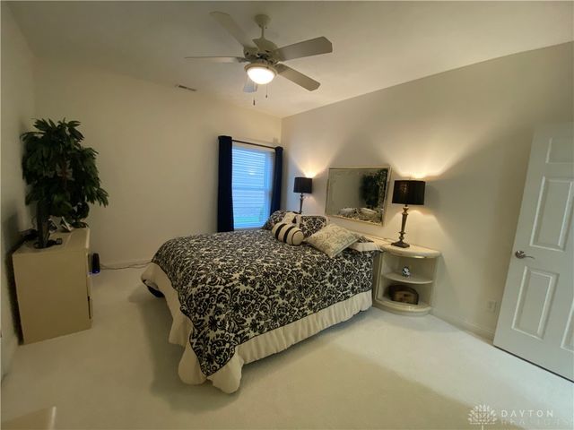 125 Cobblestone Lane, Springboro, OH 45066