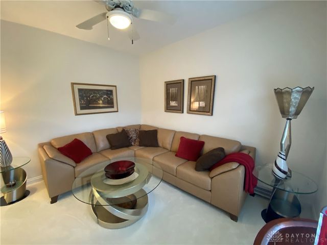 125 Cobblestone Lane, Springboro, OH 45066