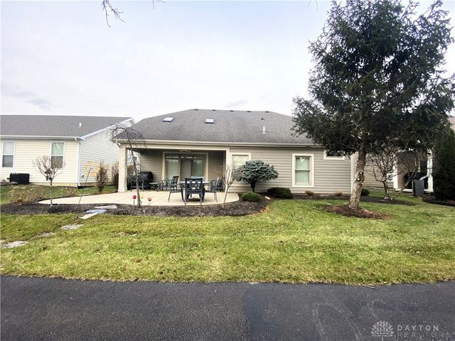 125 Cobblestone Lane, Springboro, OH 45066