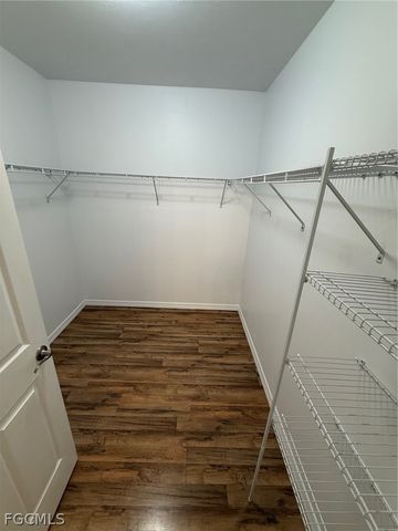 323 SW 19th LN, Cape Coral, FL 33991