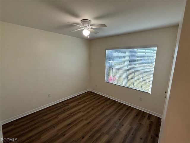 323 SW 19th LN, Cape Coral, FL 33991