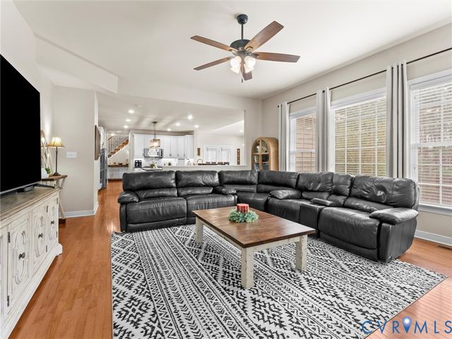 6479 Burnt Mills Ln, Moseley, VA 23120