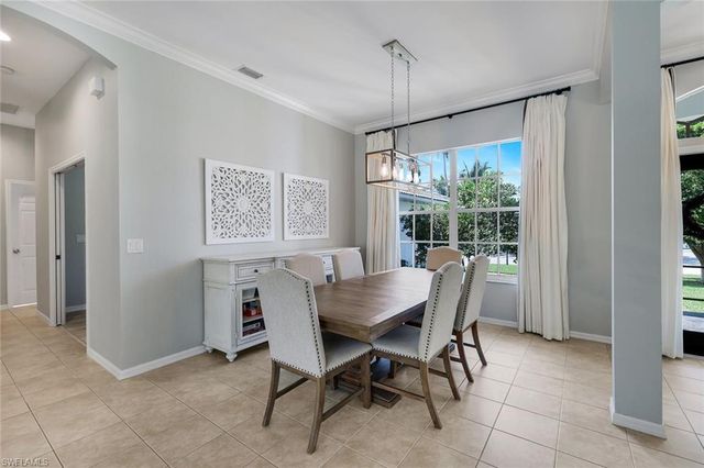 8748 Lake CIR, Fort Myers, FL 33908