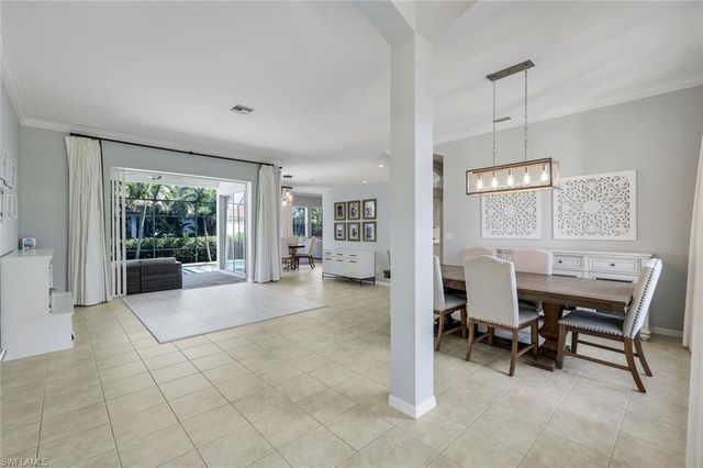 8748 Lake CIR, Fort Myers, FL 33908