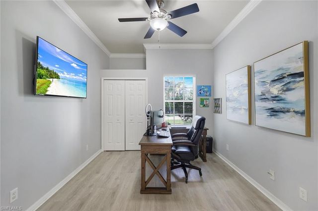8748 Lake CIR, Fort Myers, FL 33908