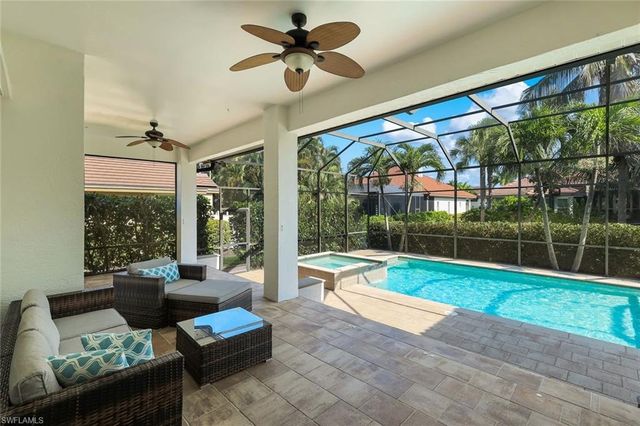 8748 Lake CIR, Fort Myers, FL 33908