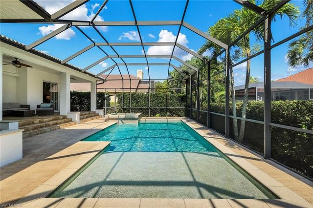 8748 Lake CIR, Fort Myers, FL 33908