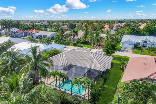 8748 Lake CIR, Fort Myers, FL 33908