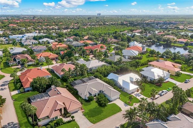 8748 Lake CIR, Fort Myers, FL 33908