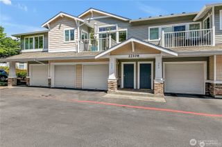 22106 41st Place S #302, Kent, WA 98032