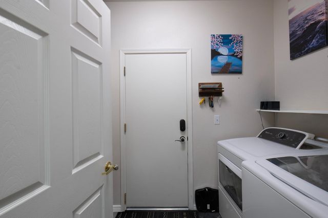 2783 14th Street, Sanger, CA 93657