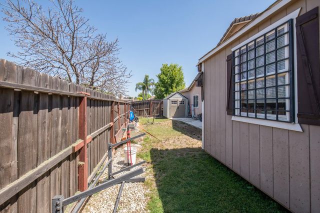 2783 14th Street, Sanger, CA 93657