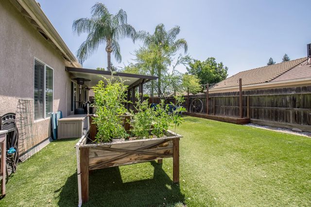 2783 14th Street, Sanger, CA 93657