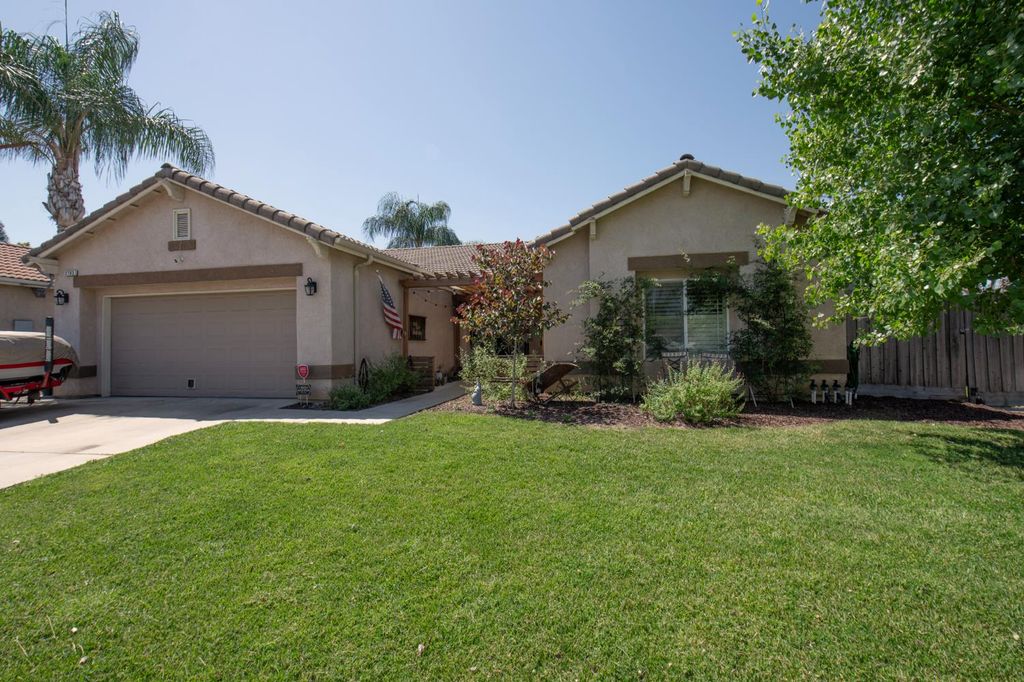 2783 14th Street, Sanger, CA 93657
