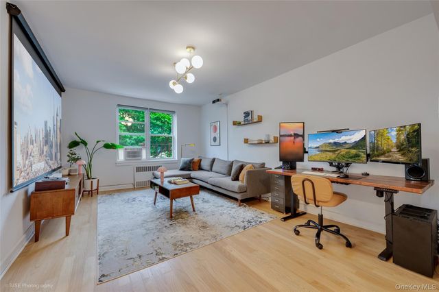 3930 52nd Street 2G, Woodside, NY 11377