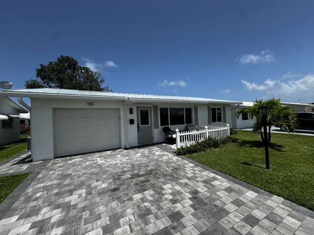 108 SW 9th Street, Boynton Beach, FL 33426