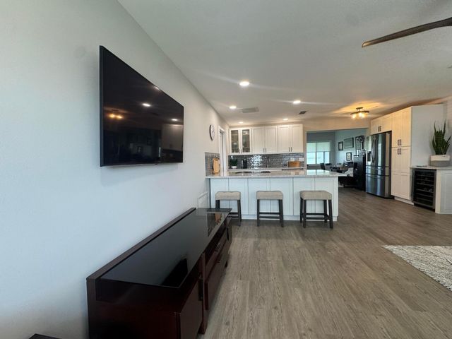 108 SW 9th Street, Boynton Beach, FL 33426