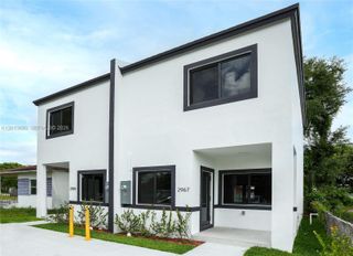2967 NW 59 St, Miami, FL 33142