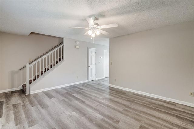 4084 Hidden Hollow Drive B, Gainesville, GA 30506