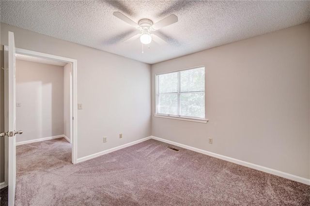 4084 Hidden Hollow Drive B, Gainesville, GA 30506