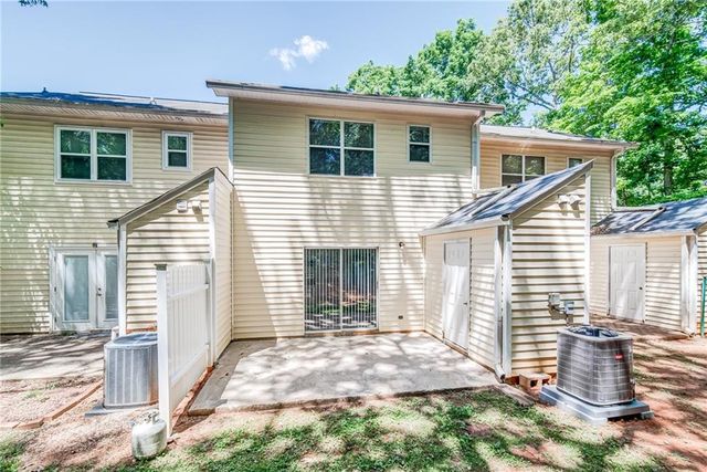 4084 Hidden Hollow Drive B, Gainesville, GA 30506