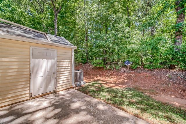 4084 Hidden Hollow Drive B, Gainesville, GA 30506