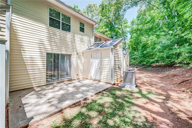 4084 Hidden Hollow Drive B, Gainesville, GA 30506