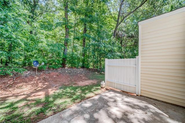 4084 Hidden Hollow Drive B, Gainesville, GA 30506