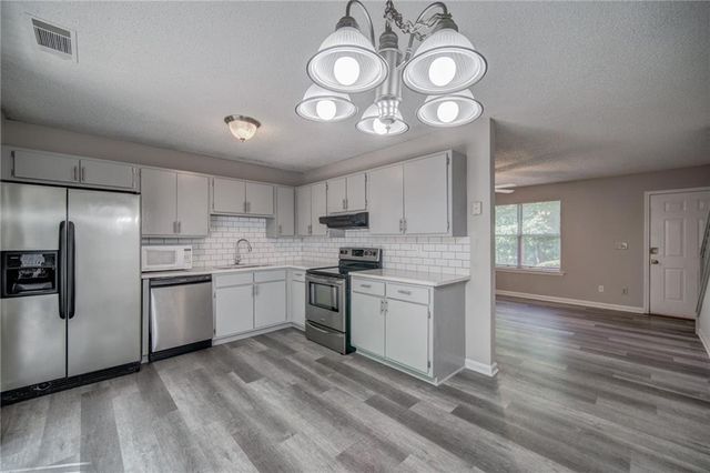 4084 Hidden Hollow Drive B, Gainesville, GA 30506