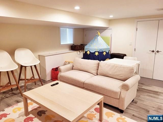 296 County Road 1, Tenafly, NJ 07670