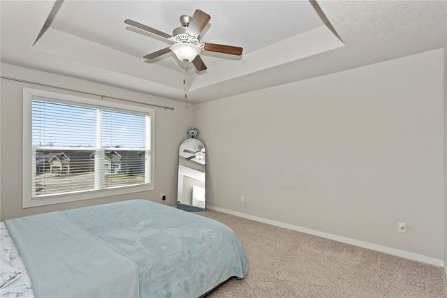 983 S 90th Street, West Des Moines, IA 50266