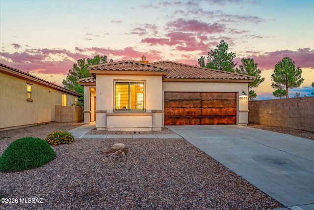 8552 N Western Juniper Terrace, Tucson, AZ 85743