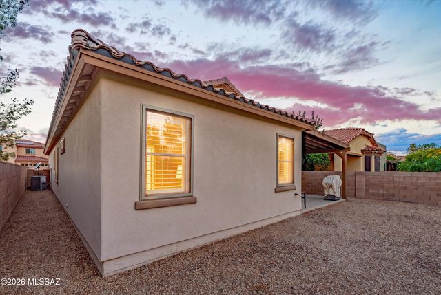 8552 N Western Juniper Terrace, Tucson, AZ 85743