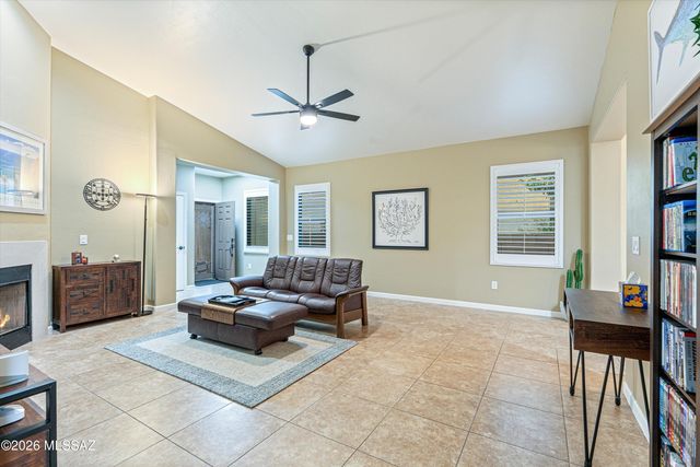 8552 N Western Juniper Terrace, Tucson, AZ 85743