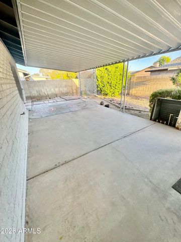 5817 W TIERRA BUENA Lane, Glendale, AZ 85306