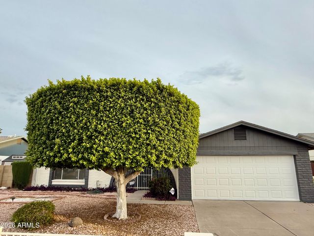 5817 W TIERRA BUENA Lane, Glendale, AZ 85306