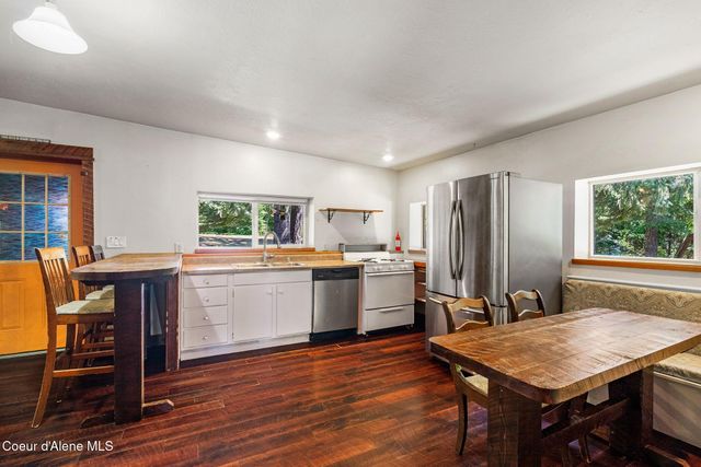 2494 Gold Creek Ridge Rd, Sandpoint, ID 83864