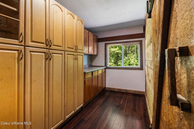 2494 Gold Creek Ridge Rd, Sandpoint, ID 83864