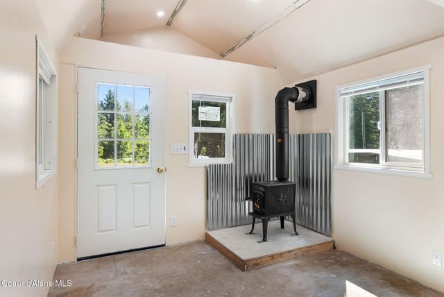 2494 Gold Creek Ridge Rd, Sandpoint, ID 83864