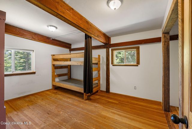 2494 Gold Creek Ridge Rd, Sandpoint, ID 83864