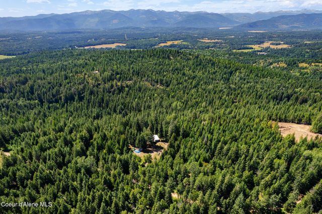2494 Gold Creek Ridge Rd, Sandpoint, ID 83864