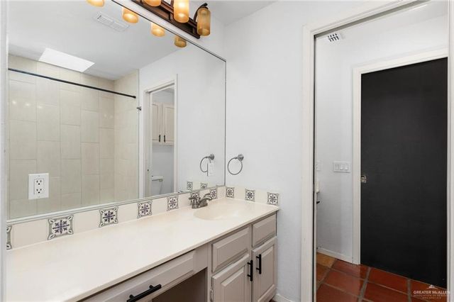 117 W Shasta Avenue, Mcallen, TX 78504