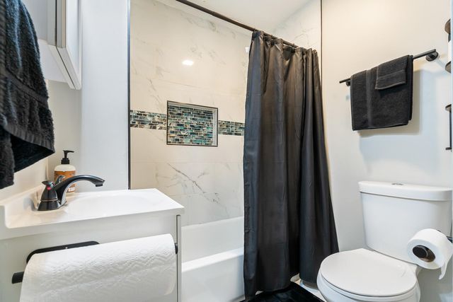 1111 Truman Street, Hammond, IN 46320