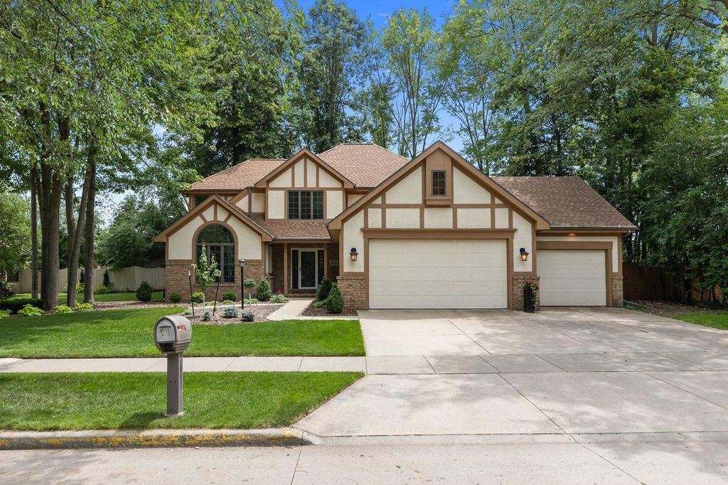 2801 SCHAEFER CIRCLE, Appleton, WI 54915