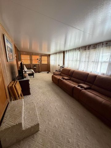 6511 SE 56th Street, Okeechobee, FL 34974