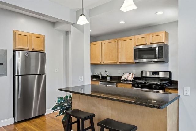 55 Magazine Street 21, Cambridge, MA 02139